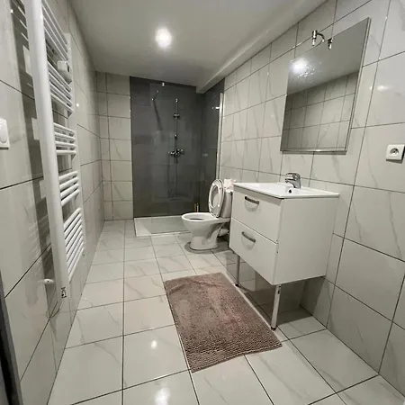 Cosy A Avec Jardin 50 M² *
