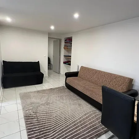 Cosy A Audun-le-roman Avec Jardin 50 M² *