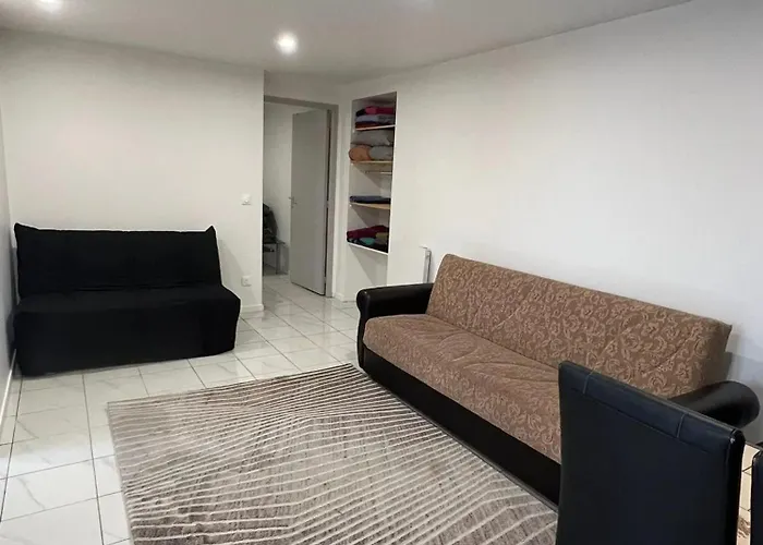 Cosy A Audun-le-roman Avec Jardin 50 M² *